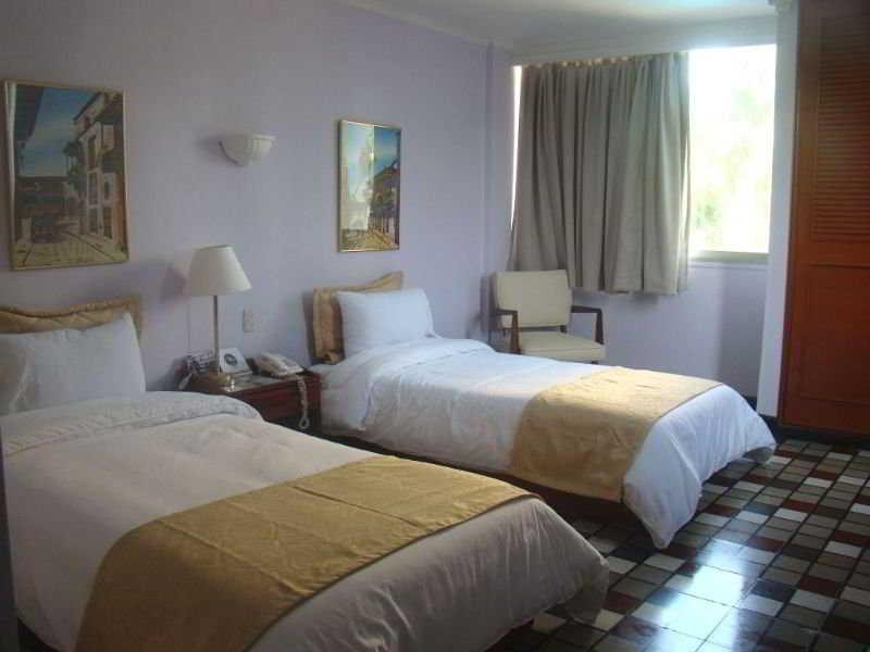 Hotel Bahia Cartagena מראה חיצוני תמונה